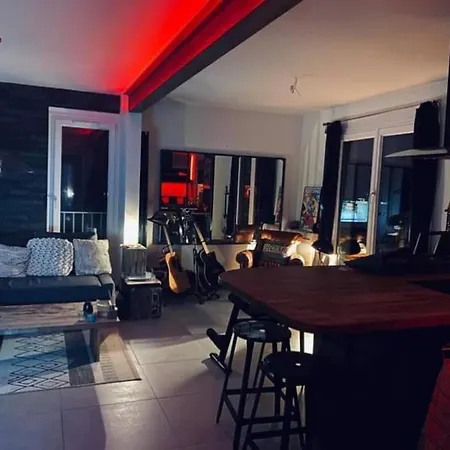 Daire Vue Splendide Cassis-classe 3 Etoiles Cassis